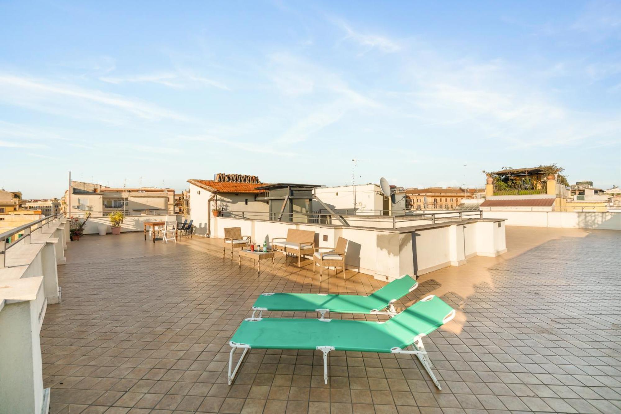 Penthouse In Exclusive Borgo Pio District Leilighet Roma Eksteriør bilde